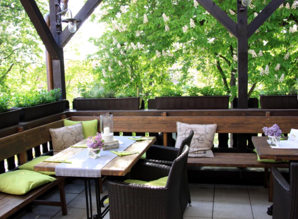 Hotel Promenadenhof Weissensee  エクステリア 写真