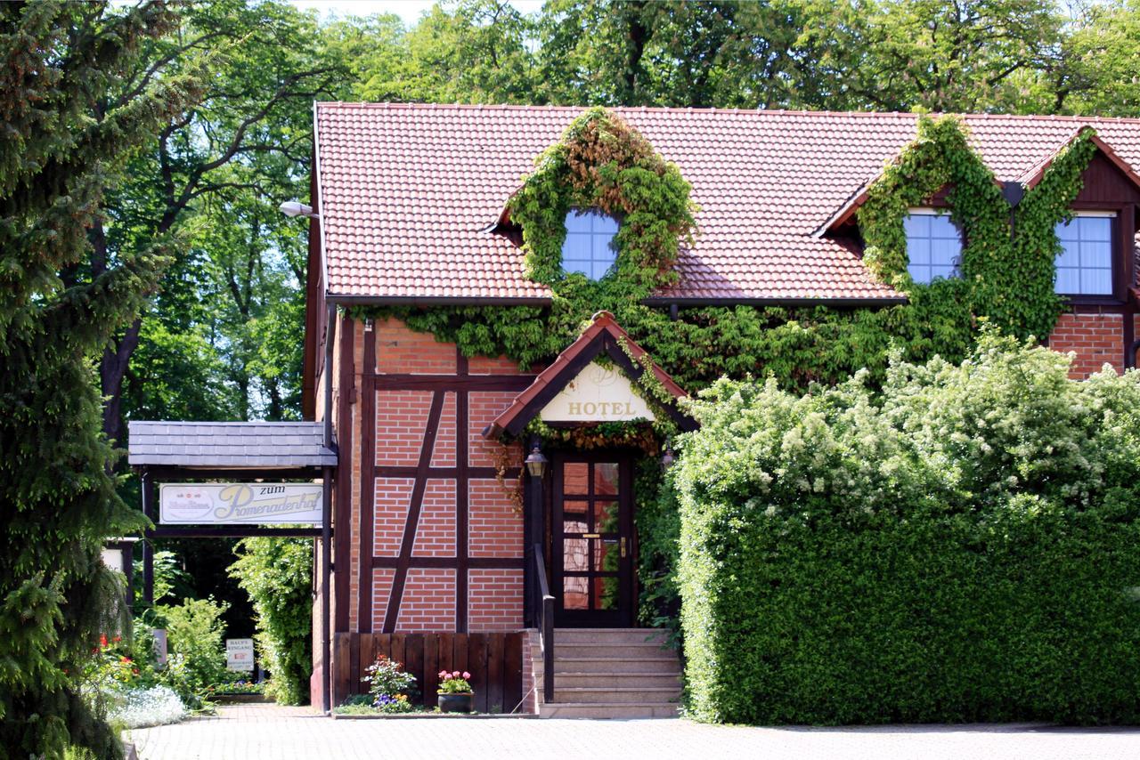 Hotel Promenadenhof Weissensee  エクステリア 写真